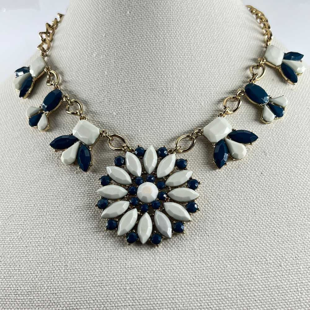 J. Crew Floral Statement Necklace Teal White and … - image 10