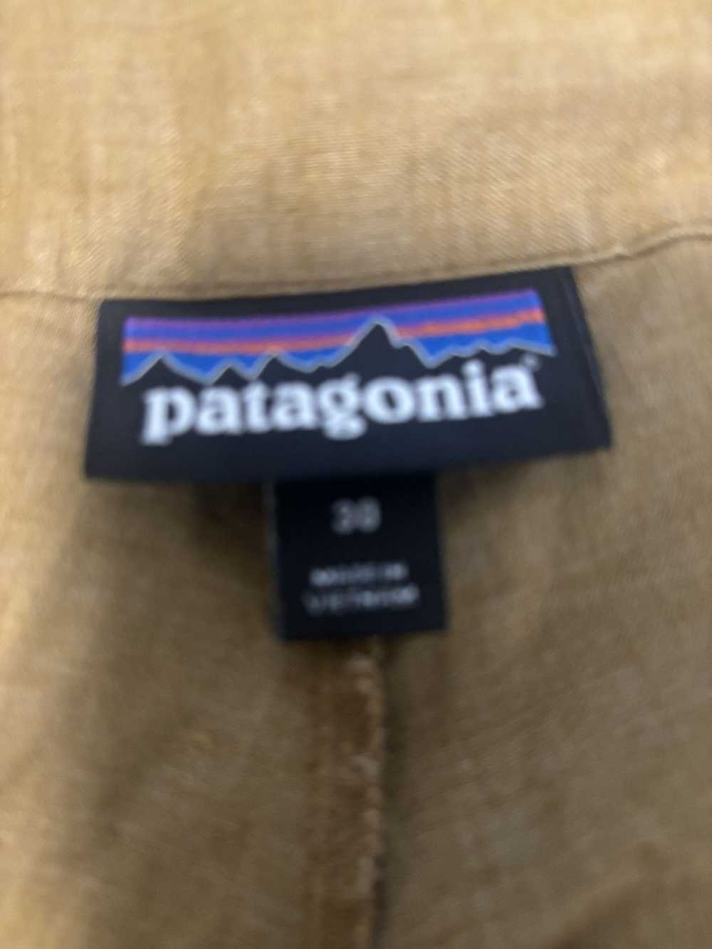 Patagonia Patagonia Khaki pants - image 2