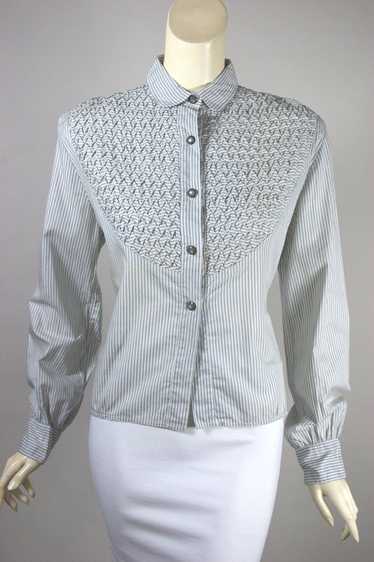 Gray white pinstripe pleats cotton blouse 1940s-50