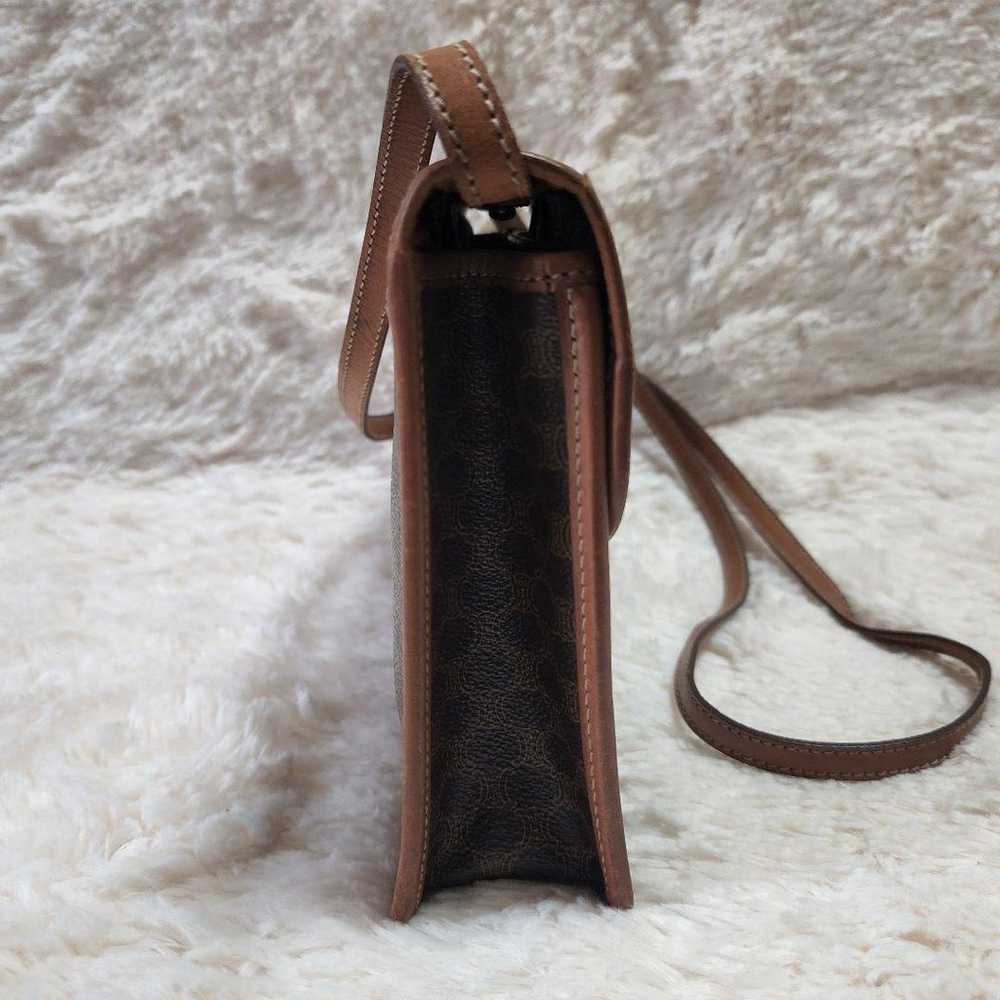 CELINE shoulder bag Macadam Triumph leather Brown - image 4