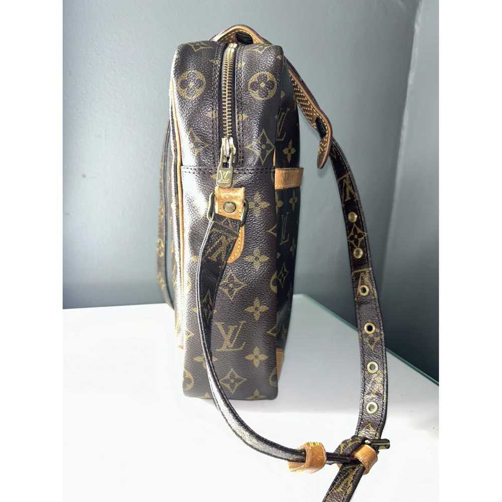 Louis Vuitton Danube leather crossbody bag - image 9