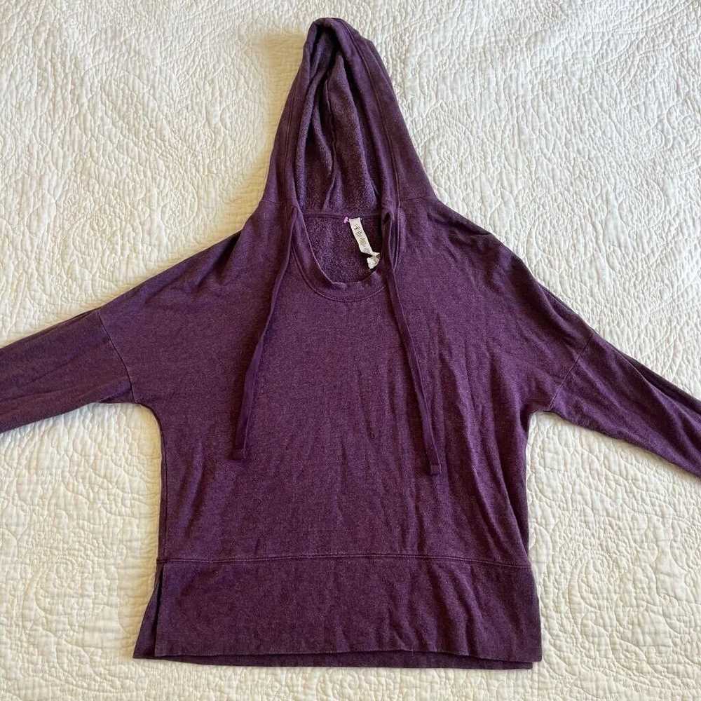 Alo ALO Yoga Women Sweater Purple Wide Sleeve Swe… - image 1