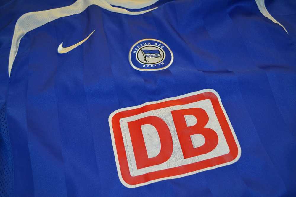 Nike Hertha Berlin Home Football Shirt 2005 2006 … - image 4