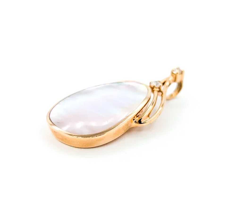 Vintage 14k Rose Gold Mother of Pearl and Diamond… - image 2