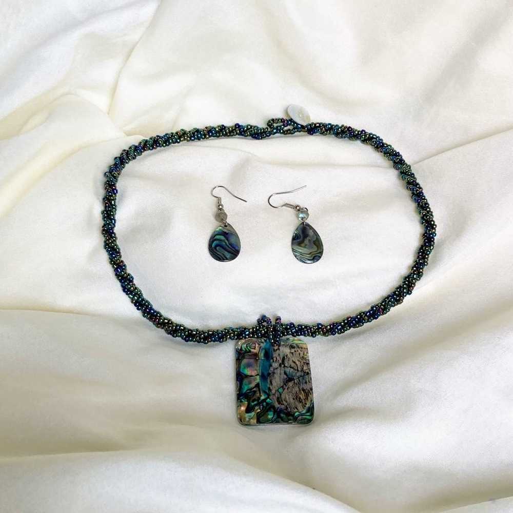 Abalone Shell Pendant Necklace & Abalone Earrings - image 4