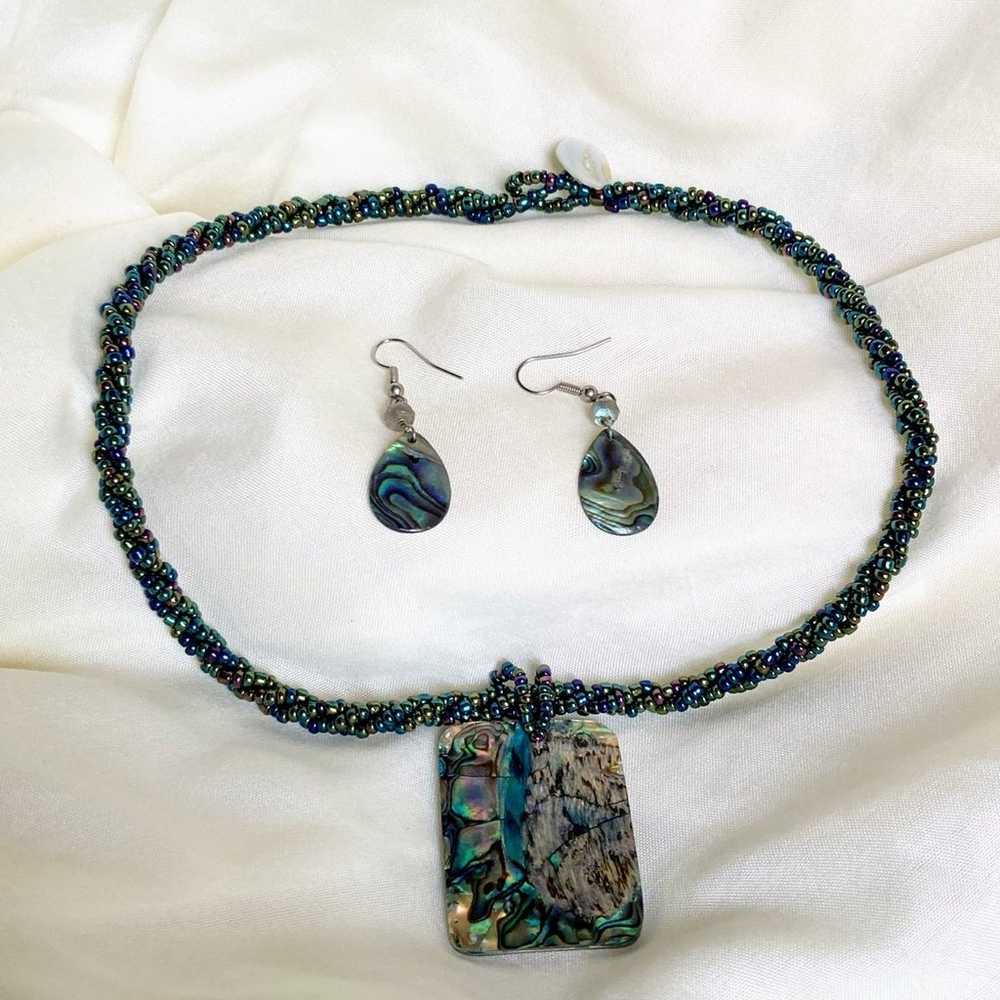 Abalone Shell Pendant Necklace & Abalone Earrings - image 5