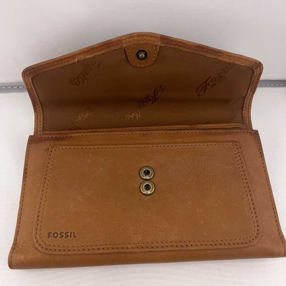 Vintage Fossil Women's Brown Leather Trifold Clut… - image 3