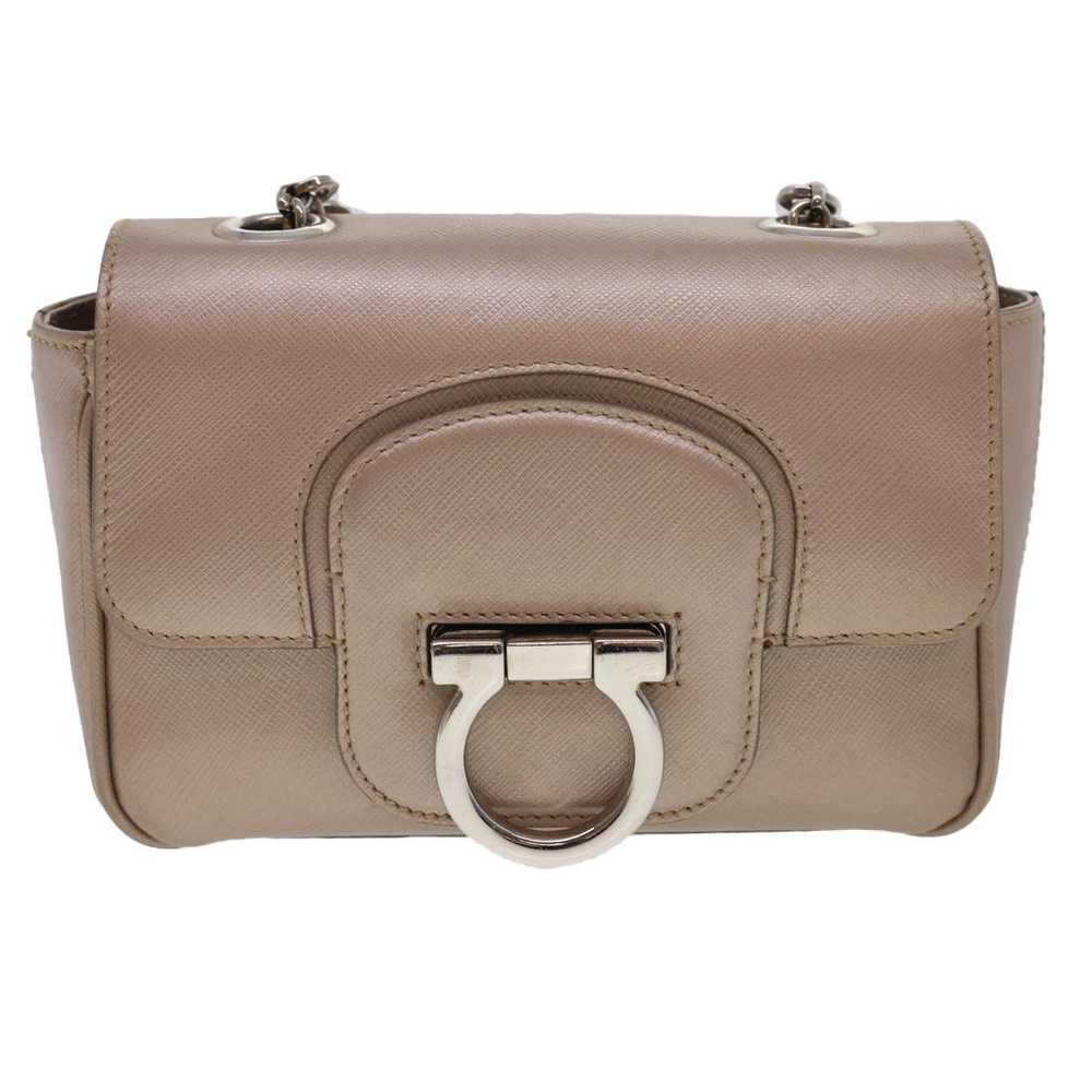 Salvatore Ferragamo Beige Leather Shoulder Bag (P… - image 9