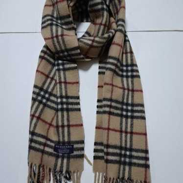 BURBERRY LONDON scarf made in England.