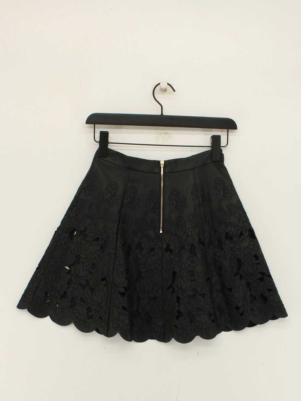 Club Monaco Women's Midi Skirt W 22 in Black Visc… - image 4