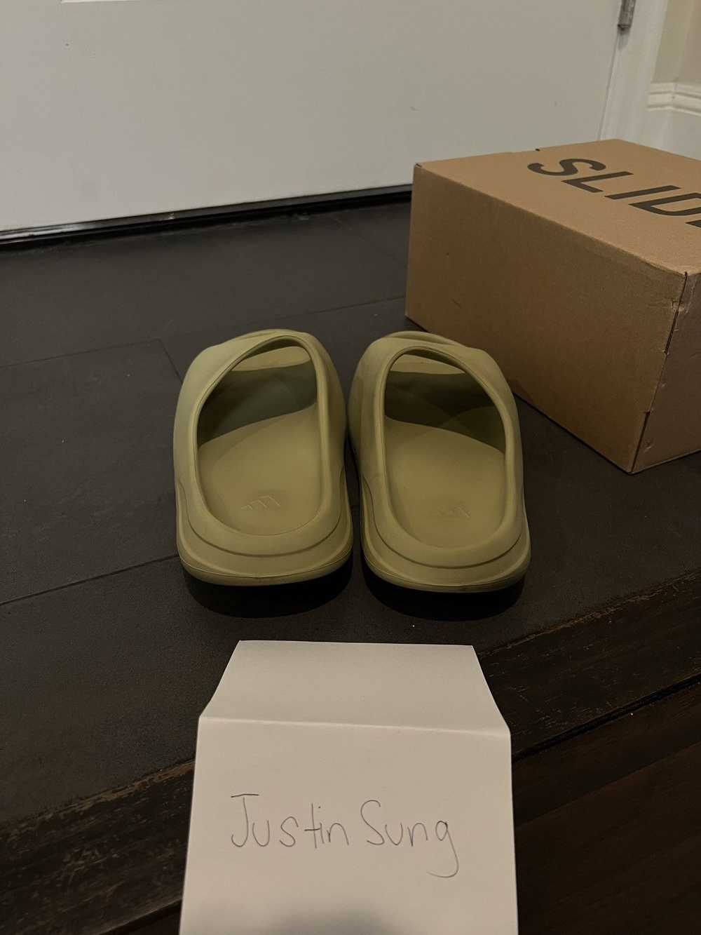 Kanye West × Yeezy Season Yeezy Slide Resin - image 2