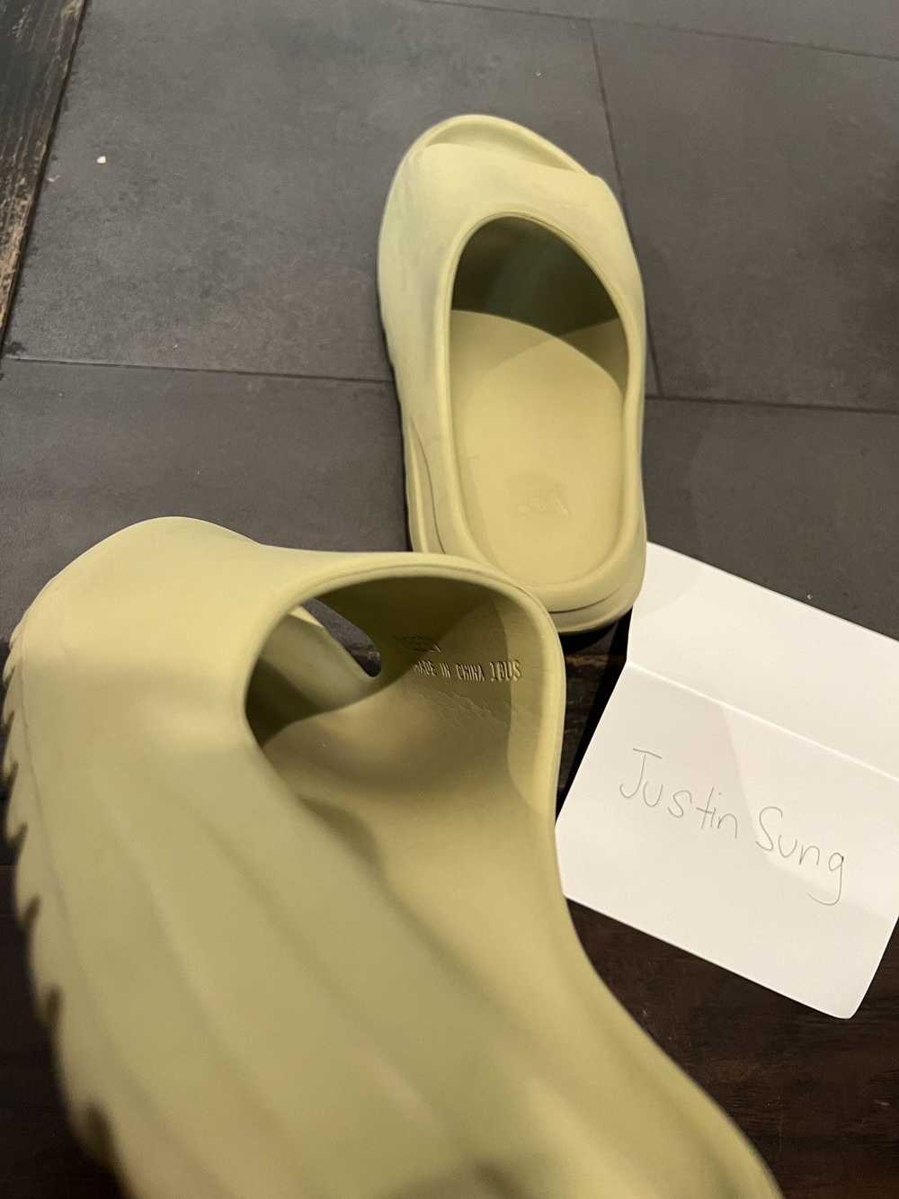 Kanye West × Yeezy Season Yeezy Slide Resin - image 3