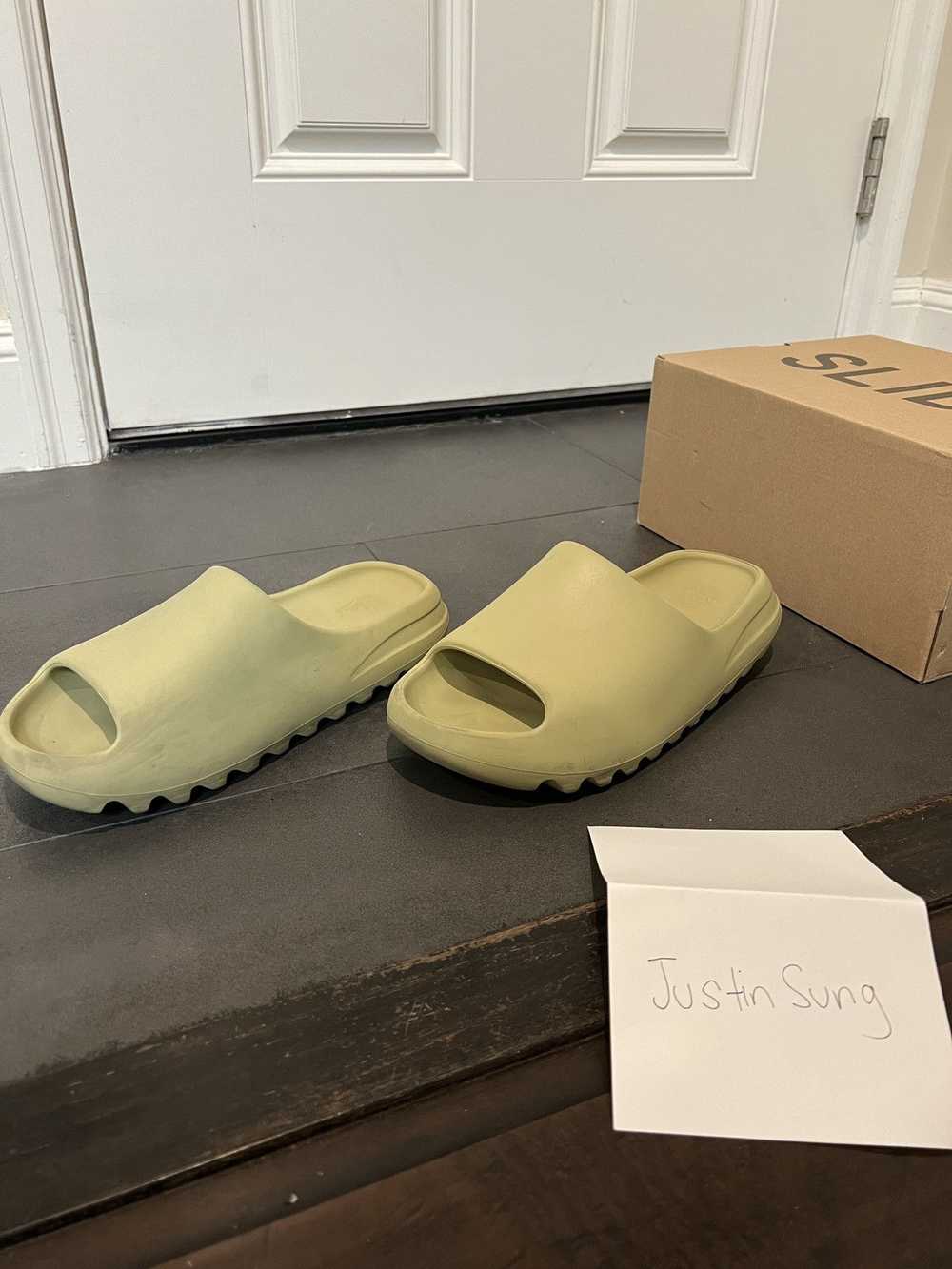 Kanye West × Yeezy Season Yeezy Slide Resin - image 5