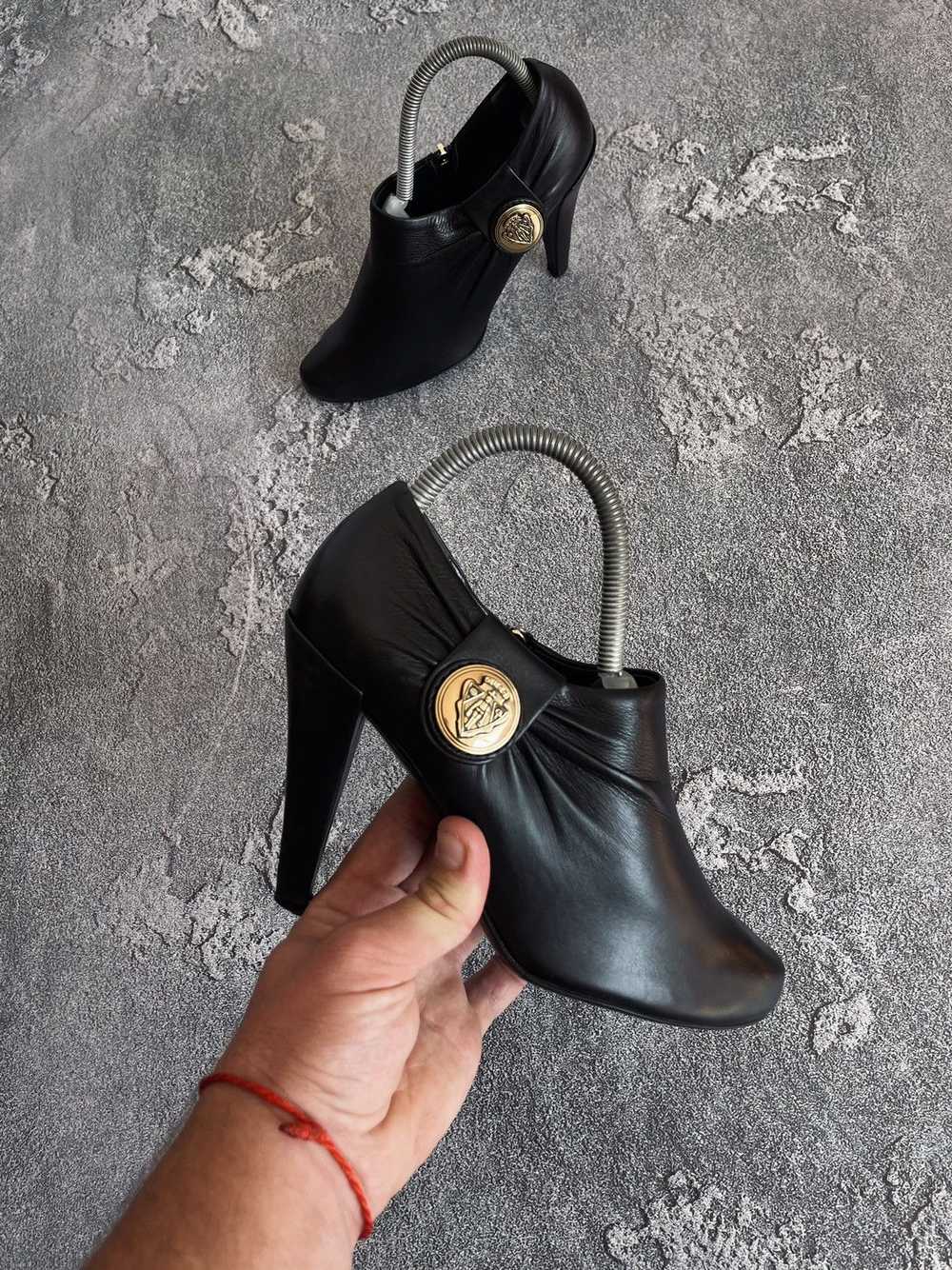 Gucci Vintage Gucci Black Leather Heeled Booties … - image 1