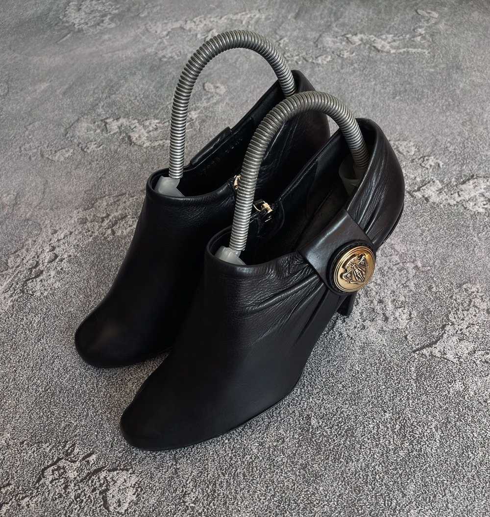 Gucci Vintage Gucci Black Leather Heeled Booties … - image 3