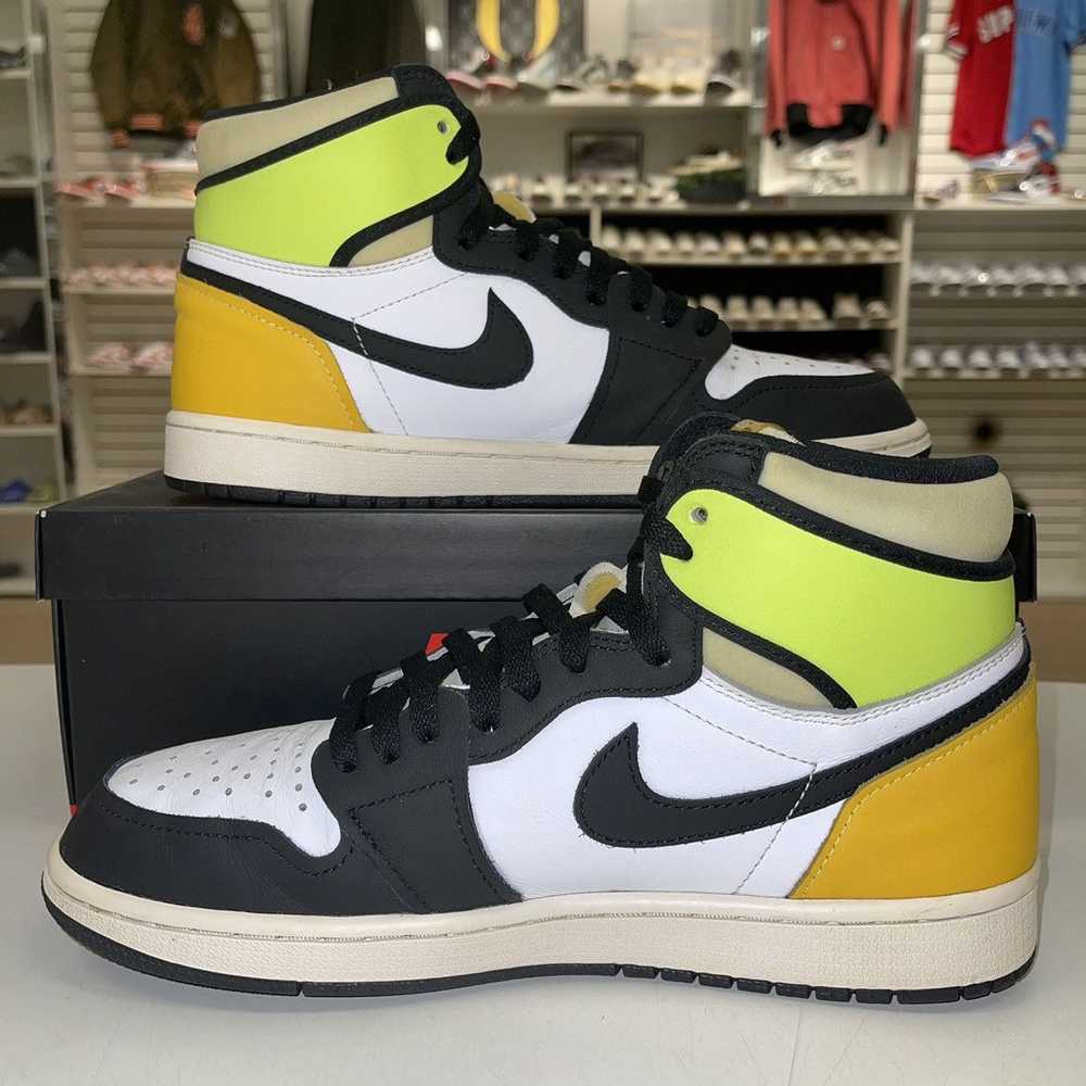 Jordan Brand Air Jordan 1 High ‘Volt Gold’ - WORN… - image 2