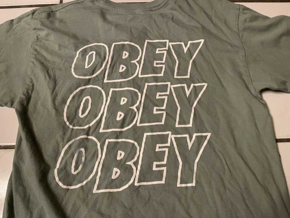 Obey Obey T Shirt Regular Fit Green Mens Size Med… - image 4