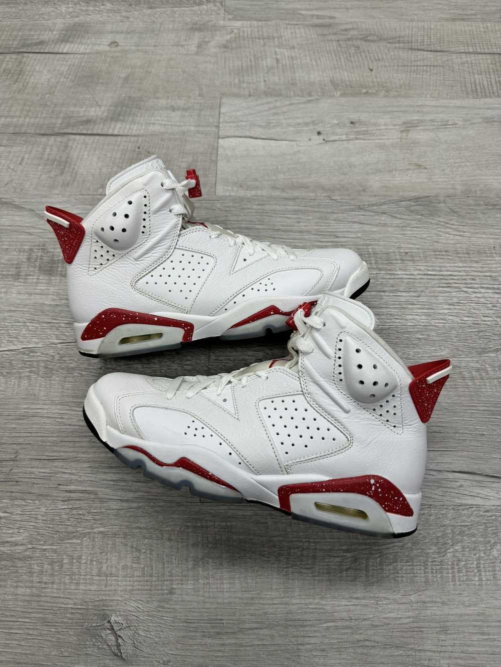 Jordan Brand Air Jordan 6 Retro WH/UNI Red - image 2