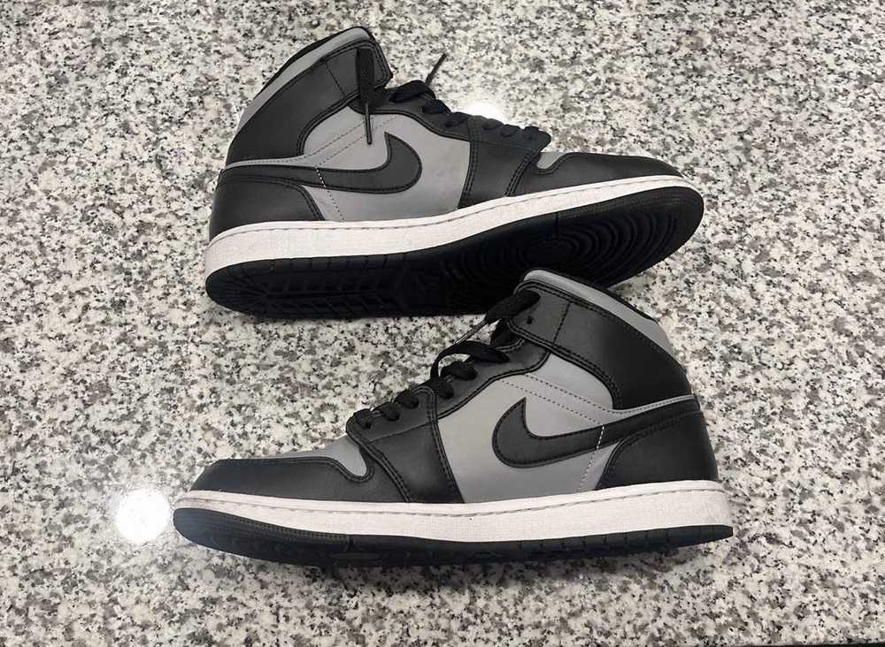 Jordan Brand × Nike Air Jordan 1 Mid “Shadow” - image 4