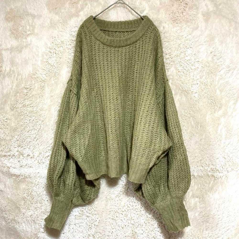 Volume sleeve knit top M size for autumn/winter. - image 2