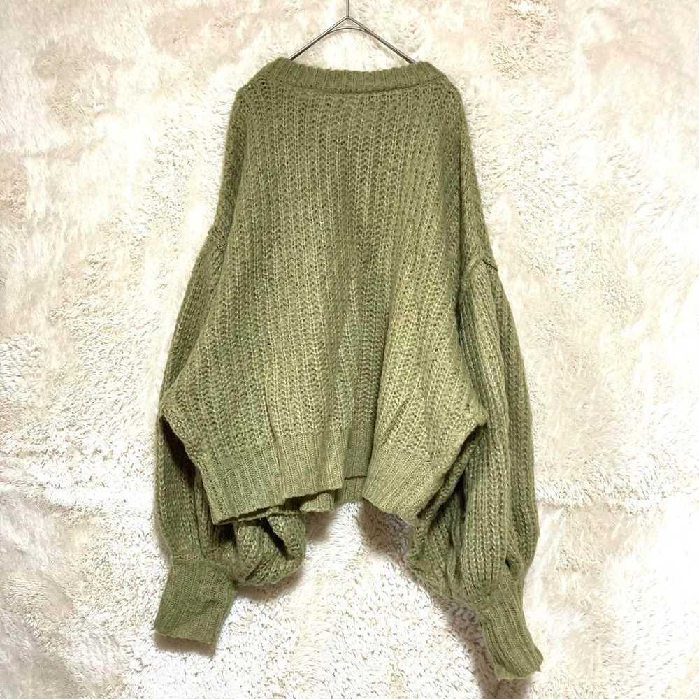 Volume sleeve knit top M size for autumn/winter. - image 3