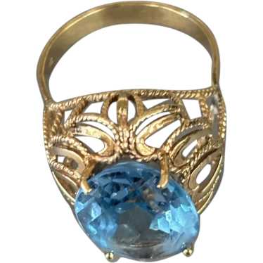 Vintage 14K Large Swiss Blue Topaz Ring - image 1