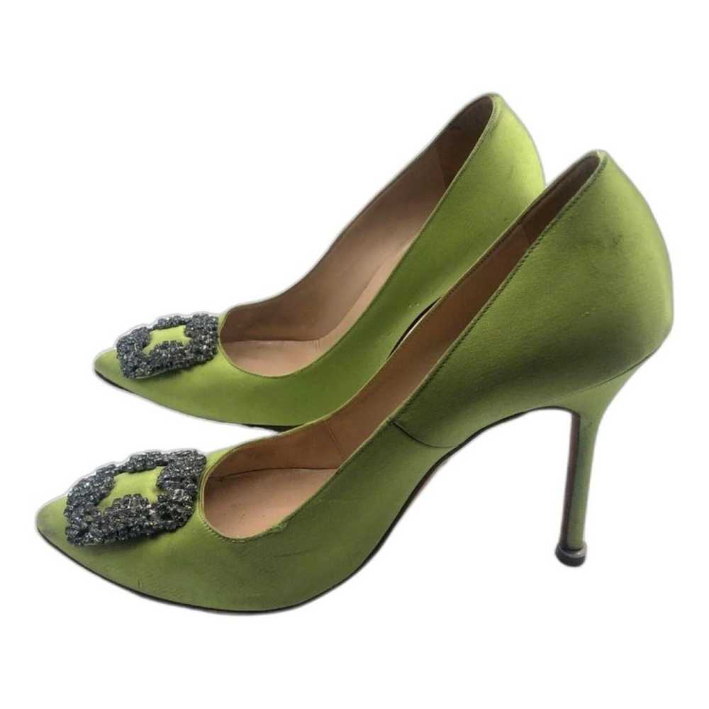 Manolo Blahnik Hangisi cloth heels - image 6