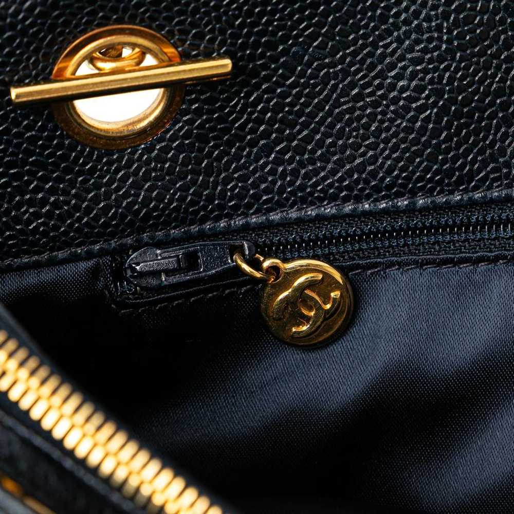 Chanel Leather tote - image 9