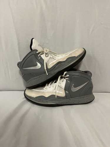 Nike Kyrie Infinity SE