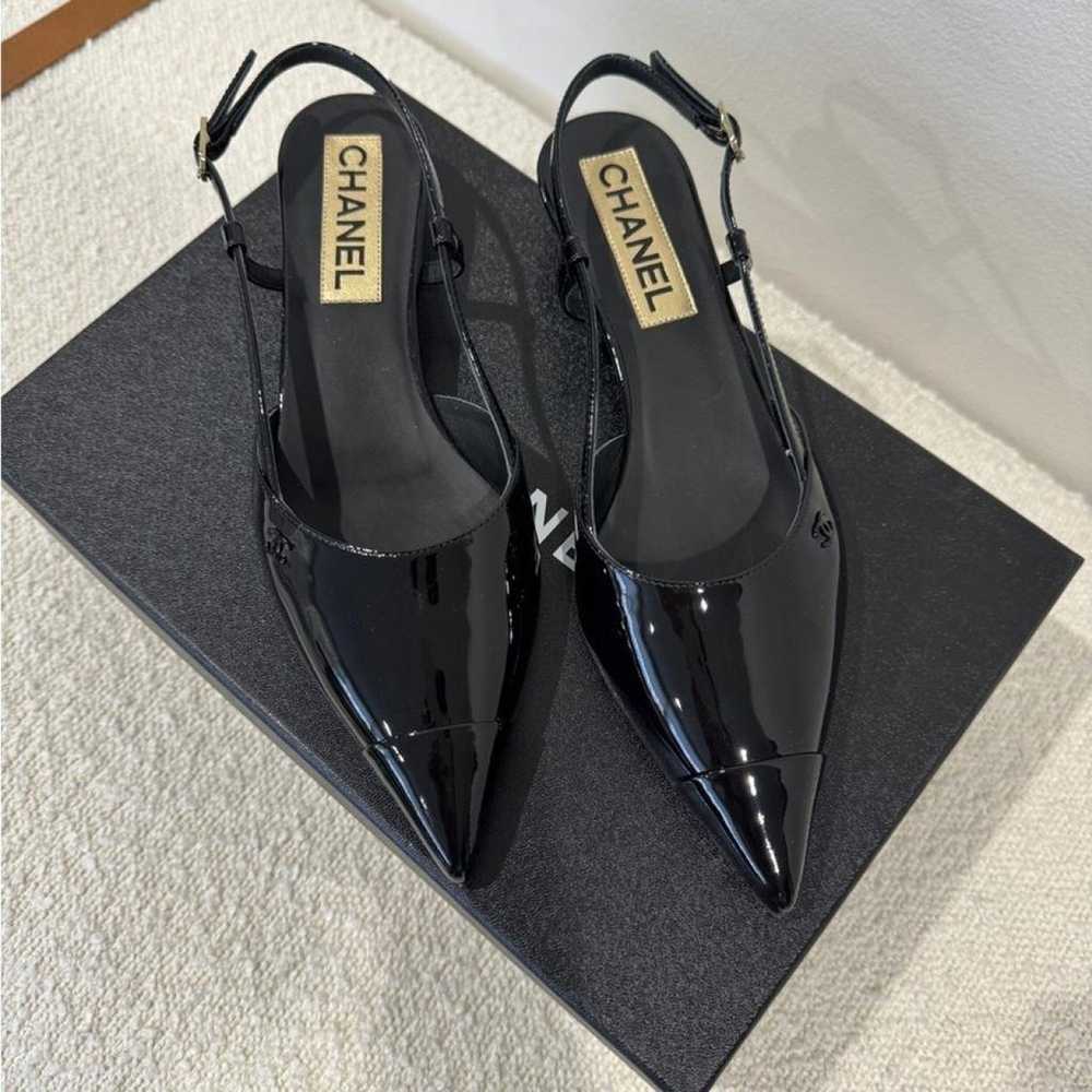 Chanel Patent leather flats - image 6