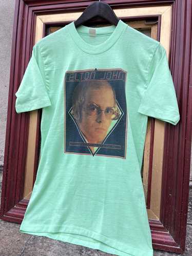 Band Tees × Tour Tee × Vintage 1976 Elton John Lou