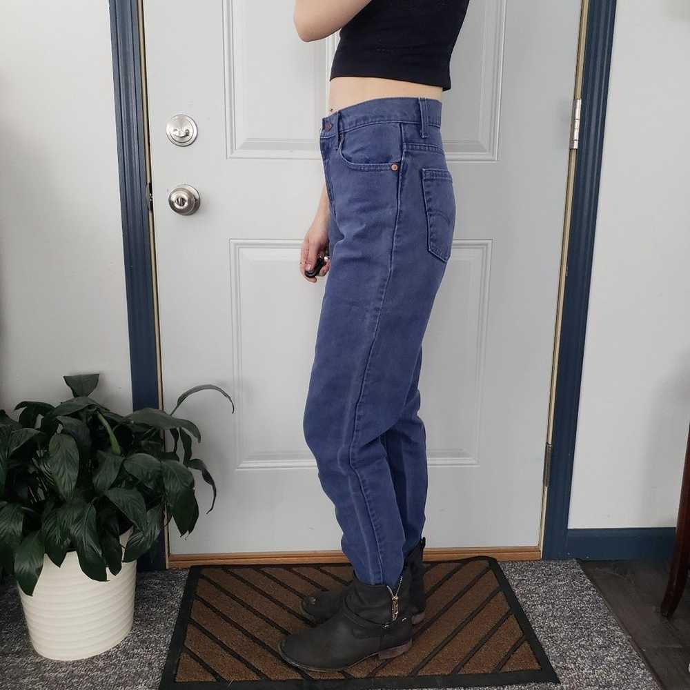 Vintage 90s Levis Tapered Leg Mom Jeans - image 2