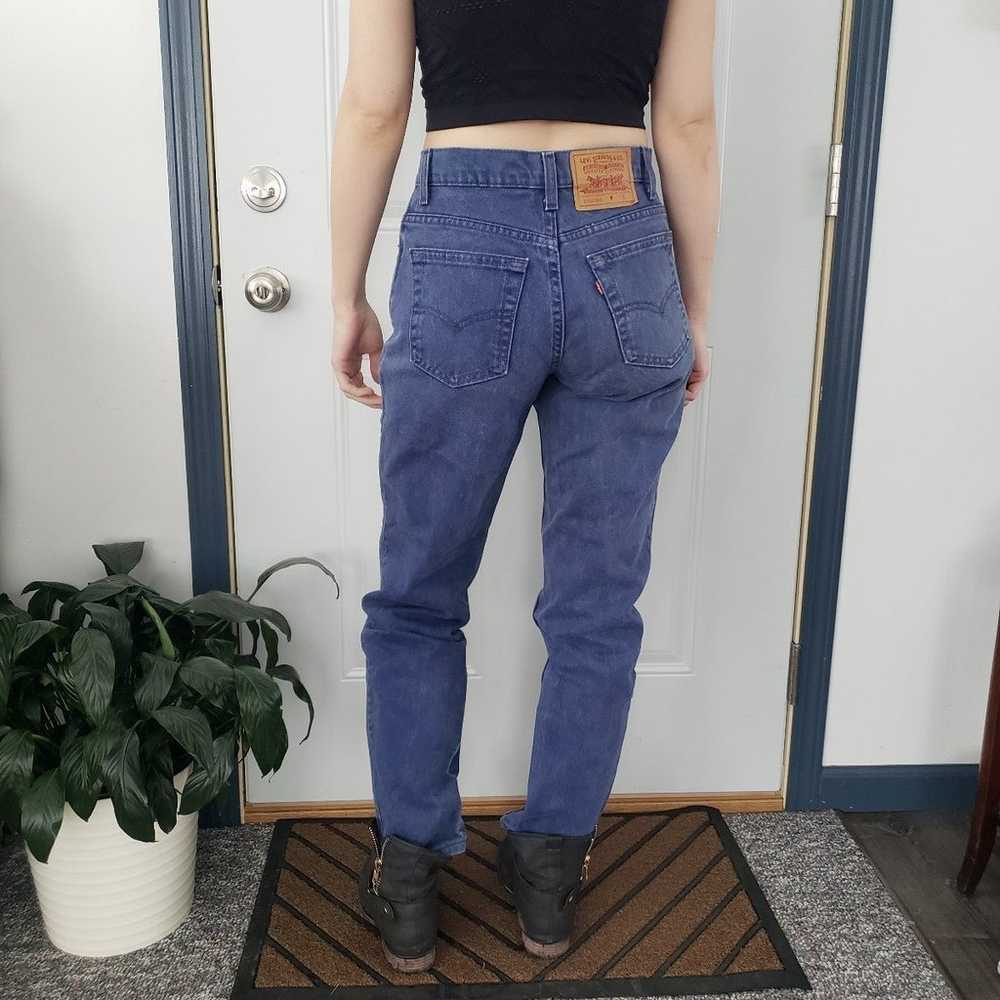 Vintage 90s Levis Tapered Leg Mom Jeans - image 3