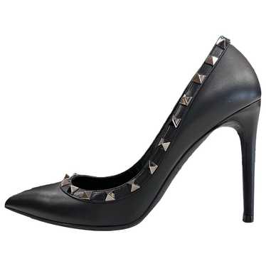 Valentino Garavani Rockstud leather heels