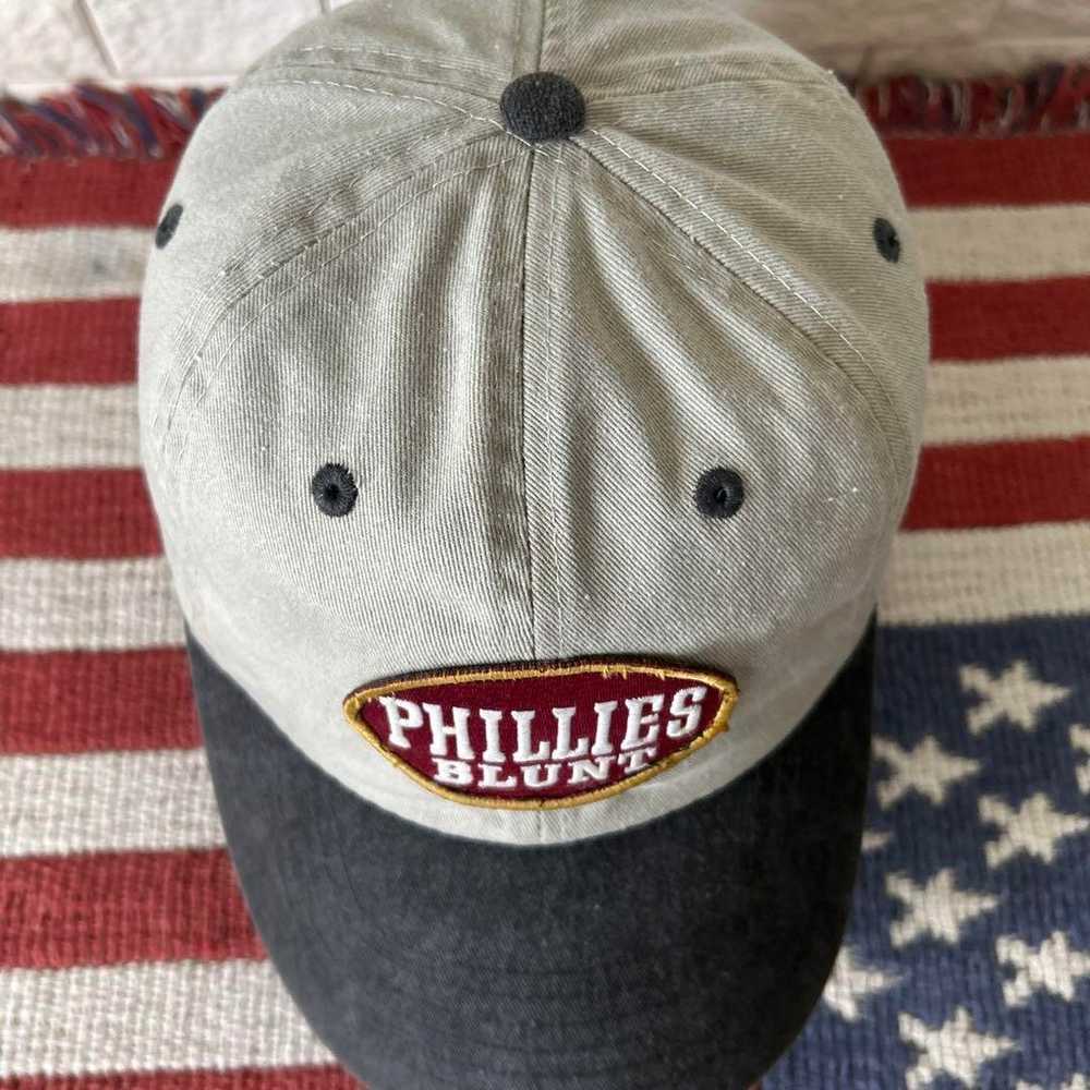 PHILLIES BLUNT CAP Low cap two-tone cap. - image 6