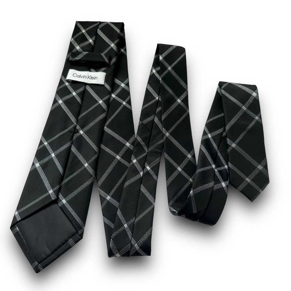 Excellent condition ✨ Calvin Klein necktie Jacqua… - image 10