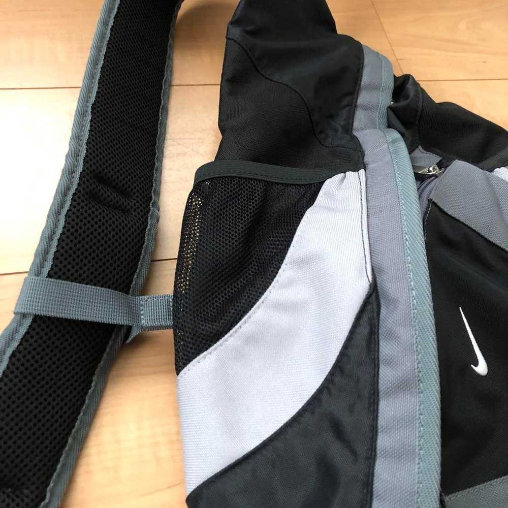 OLD NIKE 90s 00s TECH One-Shoulder Sling Bag - image 4