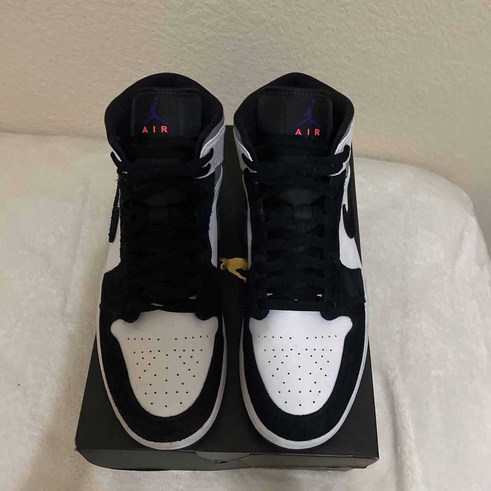 Jordan Brand Air Jordan 1 Mid SE Varsity Purple - image 3