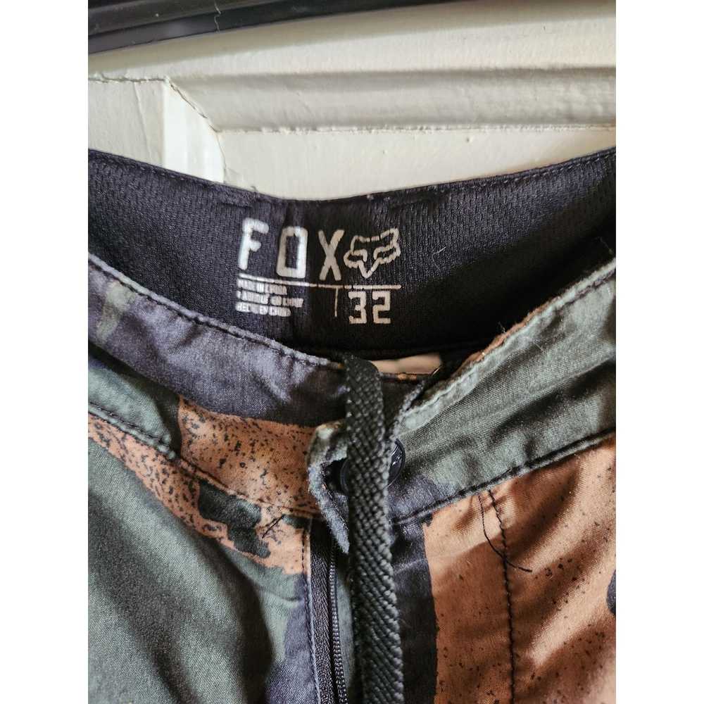 Fox Fox Racing shorts camo size 32 - image 2