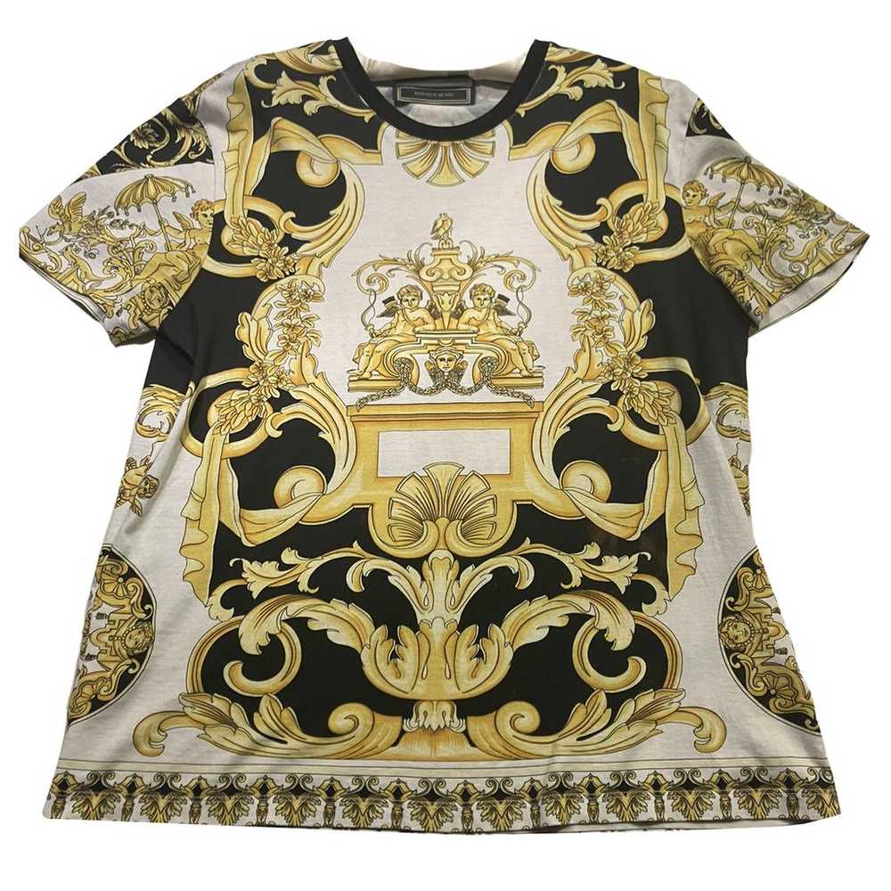 Versace T-shirt - image 1