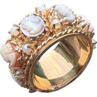 14K Yellow Gold Wide Cameo Band