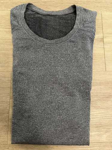 Lululemon Grey Lululemon T Shirt Medium