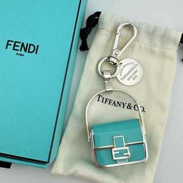 ハンドバッグ FENDI PICO BAGUETTE CHARM Fendi Beaded Mini Pico Baguette Charm Bag | Fendi