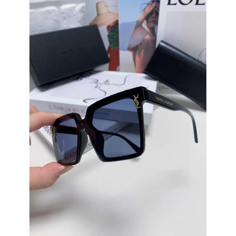 Saint Laurent Oversized sunglasses - image 2