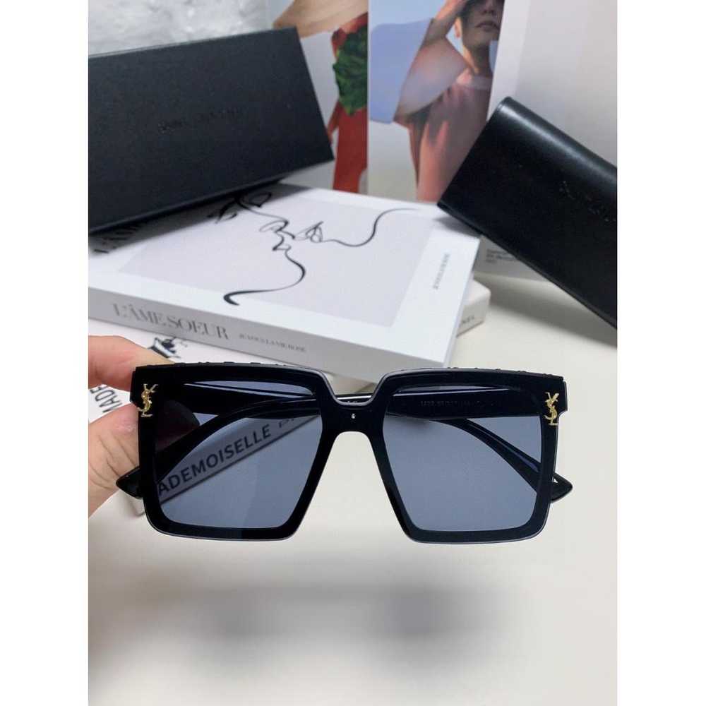 Saint Laurent Oversized sunglasses - image 7