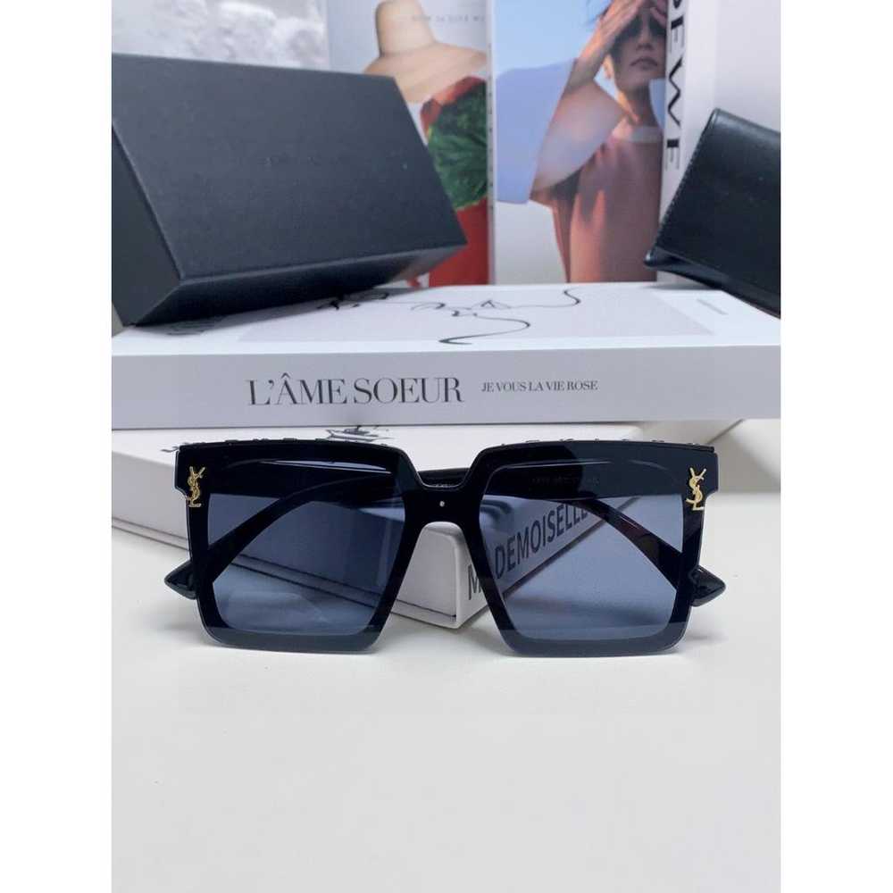 Saint Laurent Oversized sunglasses - image 9