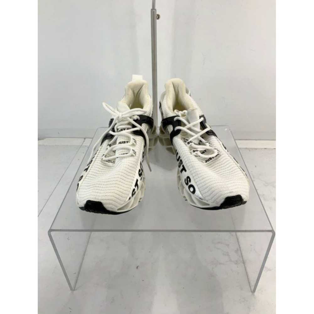 Off-White Stylish Lace-Up Sneakers in So So Off-W… - image 1