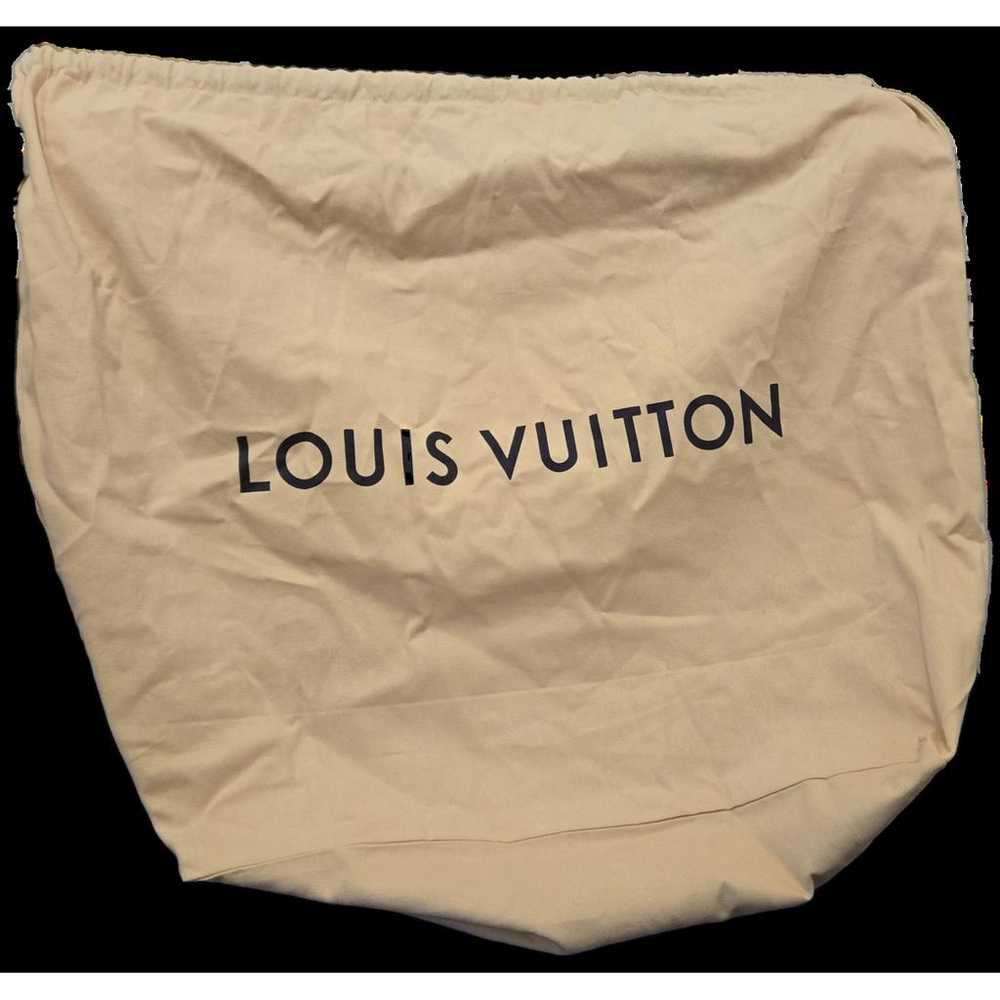 Louis Vuitton Onthego leather handbag - image 4