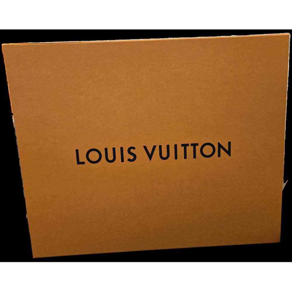 Louis Vuitton Onthego leather handbag - image 5