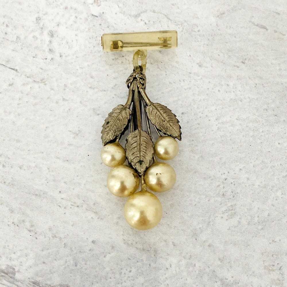 Vintage Art Deco Grapes Charm Pendant Brooch Faux… - image 2